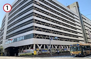 最寄りには、三共堺東ビルの向かいにある「南海パーキング堺東駅」がございます。